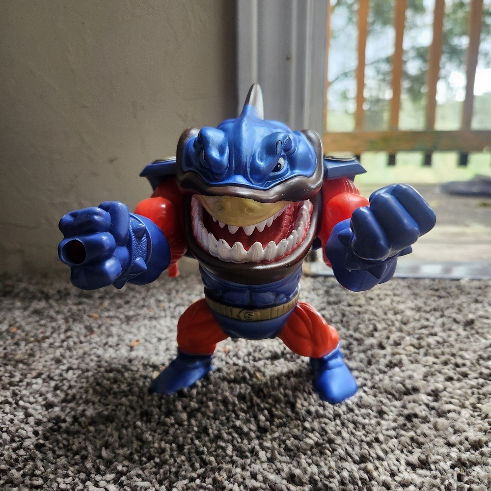 90s STREET SHARKS Action figure!